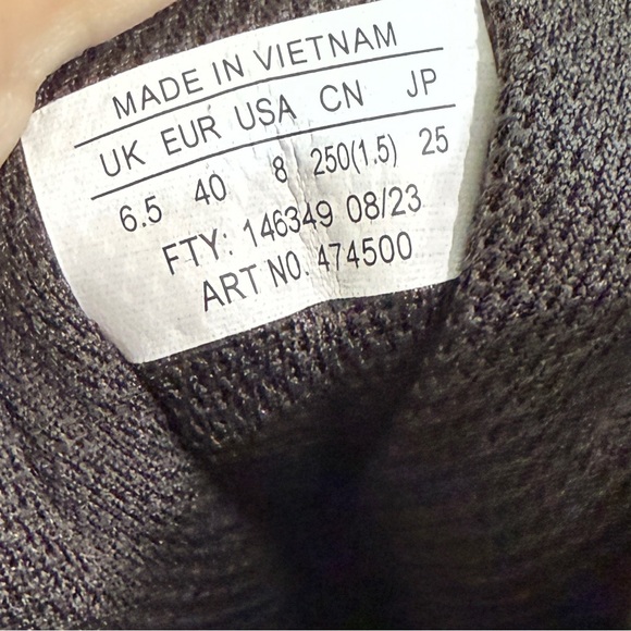 New Salomon Women Ultra 360 Mid GORE-TEX Hiking Boots 7.5 8 Hiking Gorpcore Out - Picture 12 of 13